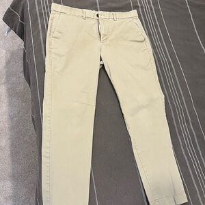 GAP Men's Khaki Chinos